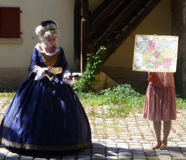 Ein Spaziergang Mit Christiane Charlotte (1)