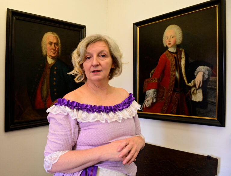 Und Die Markgrafen Spielen Im Turmzimmer Karten 1